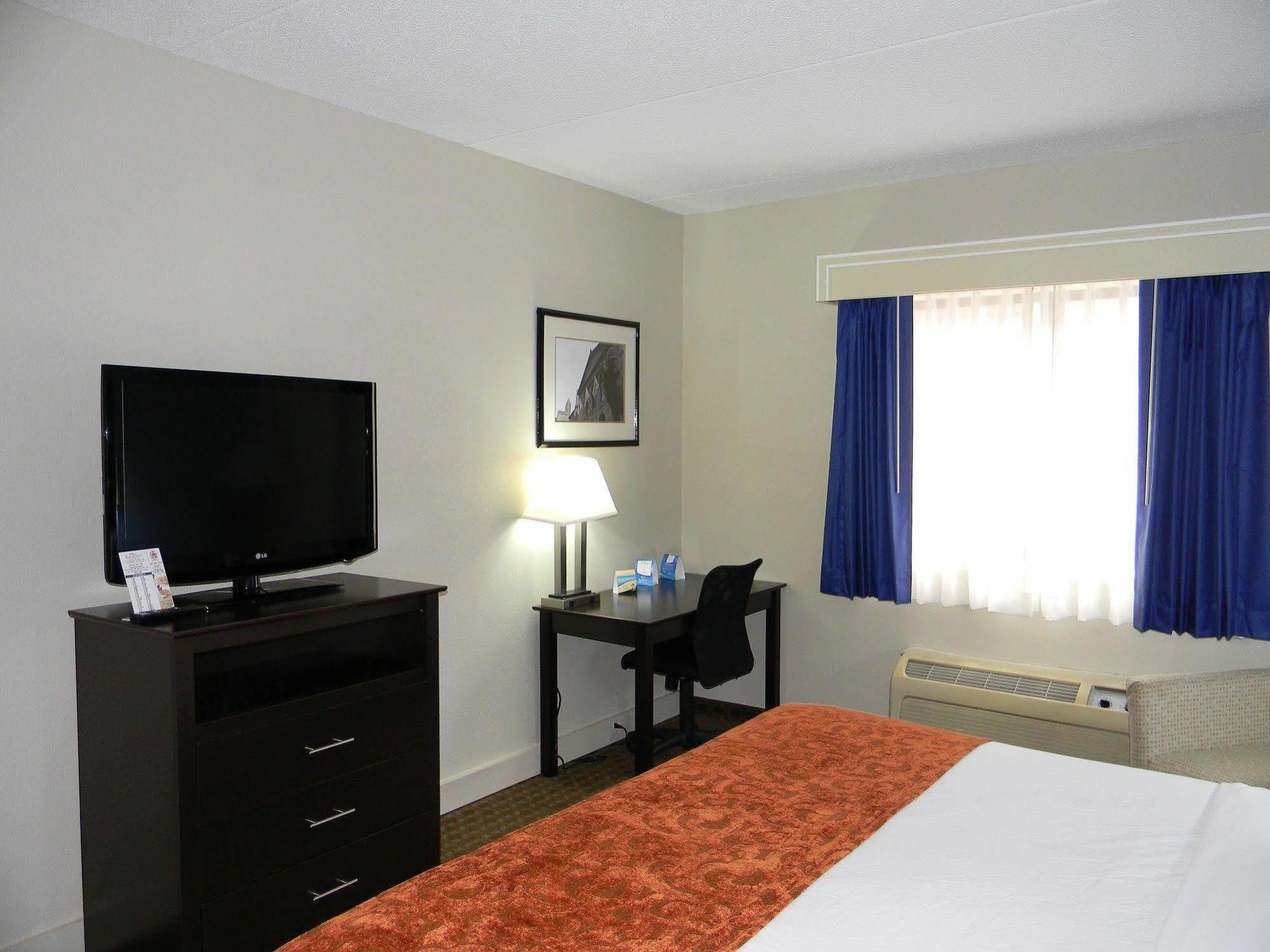 Comfort Inn & Suites Mundelein-Vernon Hills Extérieur photo